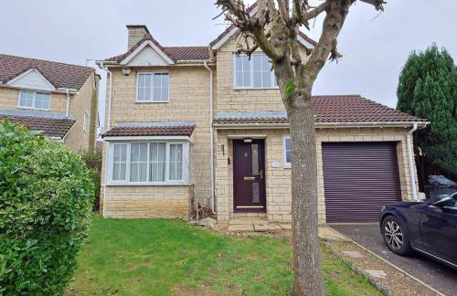 Kites House Long Stays Sleep 8 Free Parking and WI-FI - Foto 12