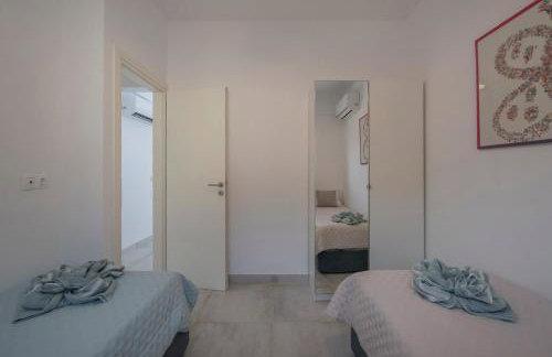 Sea Reflections Nimborio Beachfront Houses - Foto 11