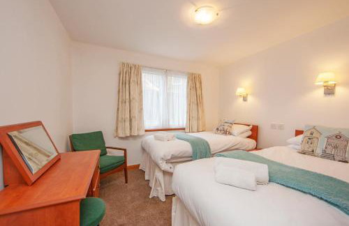 Esplanade Court Holiday Apartments - Foto 68