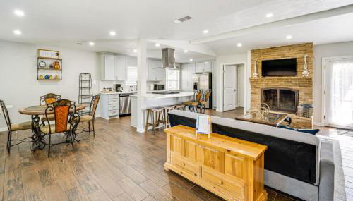 Yard and Patio Dallas Area Home By Parks and Dining - Foto 5