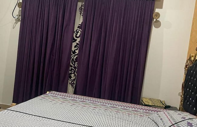 Warraich Villa gt Raod Gujrat Entire - Photo 1