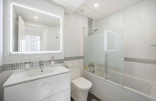 Flat -Puerto Banus Locrimar 3-Pool-Parking - Foto 29