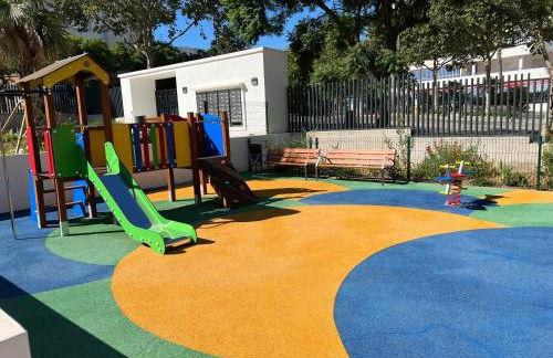 New build modern ap 4 min walk to the beach and Marbella old town - Foto 29