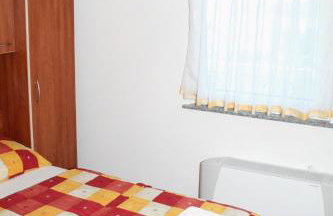 Apartments with swimming pool Caska, Pag - 4109 - Foto 22