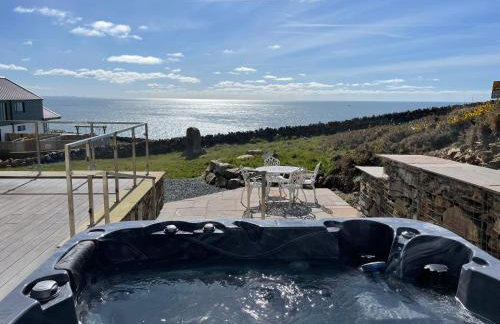 Goferydd, South Stack, Anglesey, 4 bed luxury home, hot tub, dog friendly - Foto 58