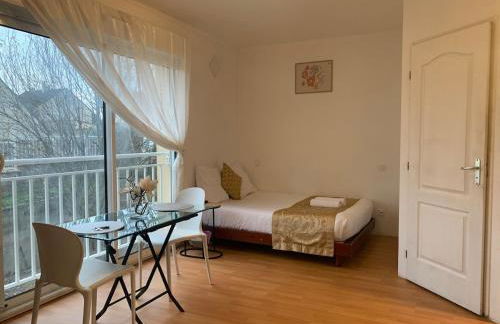 Charming Studio with Balneo Shower, Parking Included - Foto 10