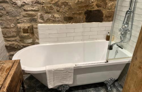 Cedar Cottage - Photo 27