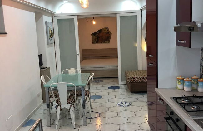 Room With Bathroom and Kitchen, With Independent Entrance - Foto 7