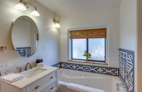 Cortez Retreat with Hot Tub - 11 mi to Mesa Verde! - Foto 23