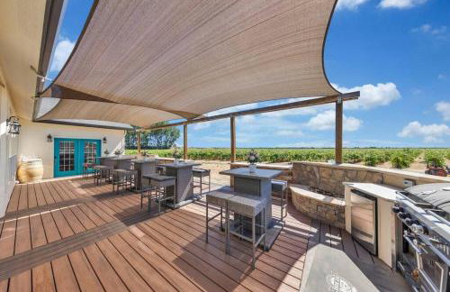 Luxe & Comfy Vineyard Estate ~ Breathtaking Views! - Foto 27