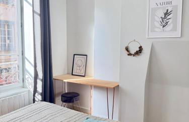 Art de Recevoir - Charmant cocon au cœur de Lyon avec vue sur Fourvière - Foto 29