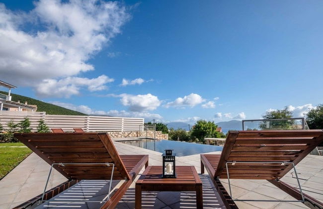 White Villas - Photo 37