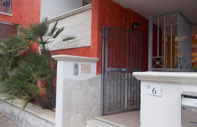 Cozy Retreat Near Baia Verde Beaches - Foto 18