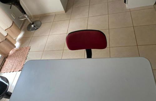 Apto térreo com garagem, quintal condomínio com portaria 24h - Foto 16