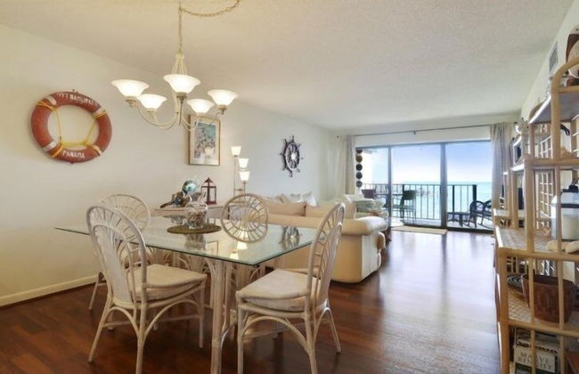 Direct Oceanfront With Private Staircase To Beach Prestigious Islamorada Condocomplex 2 Bedroom Condo by RedAwning - Photo 15