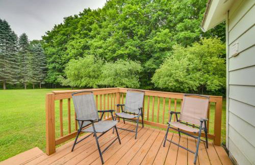 Visit Fife Lake and Traverse Bay! Farmhouse Hideaway - Foto 23