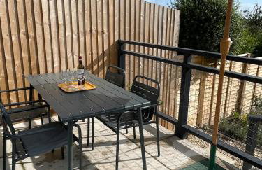 Brand New Cosy Cowes Cottage , 3 Bedroom, Sleeps 5 - Foto 24