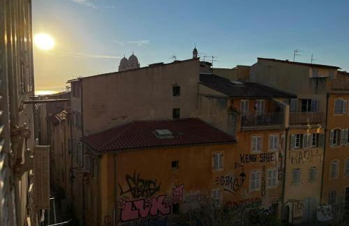 Grand T2 au coeur du Panier - Photo 5