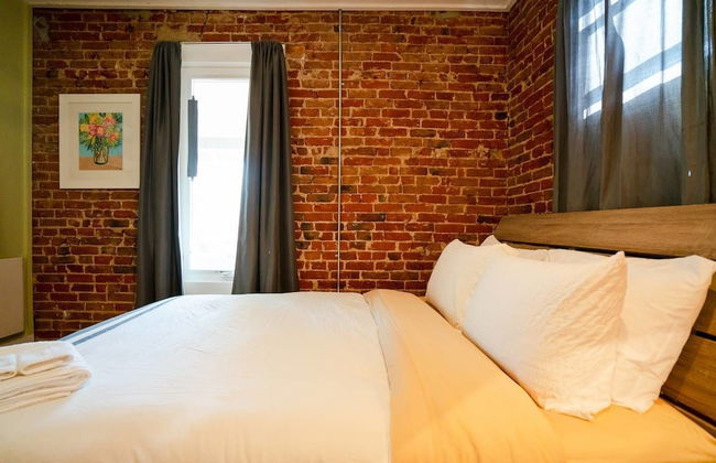 The Alluring Sanctuary With Private Balcony - Foto 3