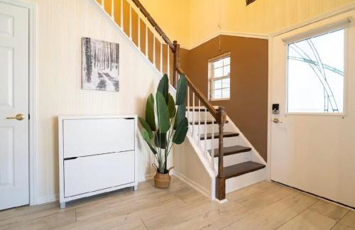 Tropical Oasis with Tiki Bar, Firepit, Seasonal Pool - Foto 16