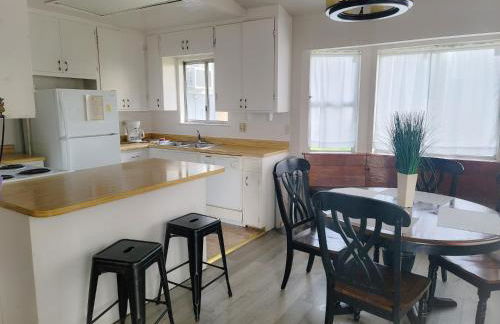 NEW! Cozy & Secluded House w/Deck - Near Yosemite! - Foto 32