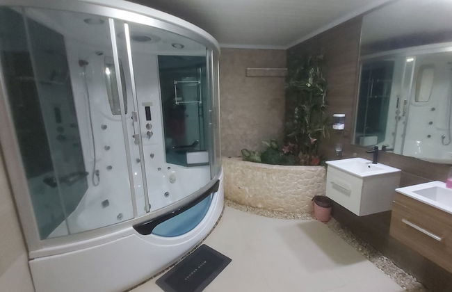 A touch of pink secret garden resort - Photo 27