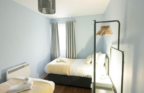 Warm Welcoming Paisley Stay Near Transport Links - Pass the Keys - Foto 6