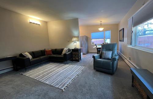 Downtown Coastal Trail 2 BDR 1 BTH Sleeps 2-6 - Photo 1