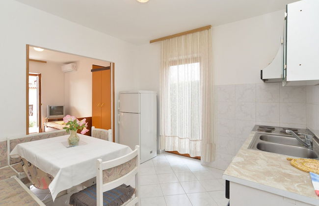 Apartment Josip 828 - Photo 50