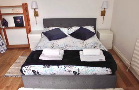 1 bedroom apartment near Clapham North and Clapham High Street station - Foto 14