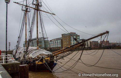 Boutique 1 Bdrm Duplex Suite on Marina 305 - Foto 15