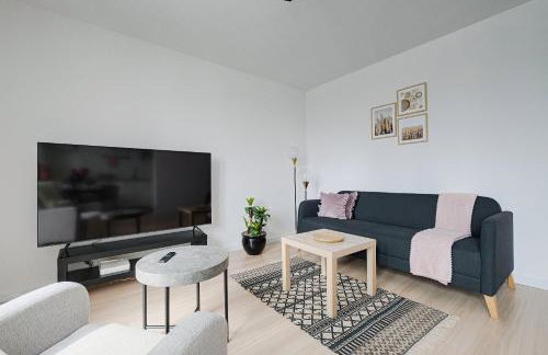 Urban Oasis Private Apartment with Palace of Culture View - Foto 8