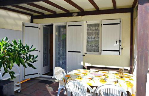 Maison climatisée proche plage, terrasse, parking privé - FR-1-387-167 - Photo 1