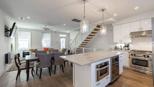 Beautiful 4BR Entire House in DC - Photo 5