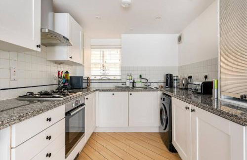 Historic Joseph Conrad House in Heart of London! - Foto 13