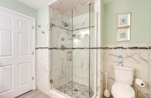 Dock and Hot Tub Lakefront Camdenton Haven! - Photo 18