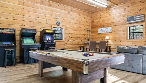Cozy Cabin Game Room Fire Pit Grill Spa - Foto 4