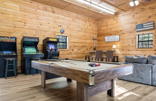 Cozy Cabin Game Room Fire Pit Grill Spa - Foto 4