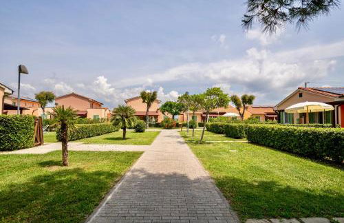 Residence with swimming pool in Mazzanta just 600 meters from the beach - Foto 26