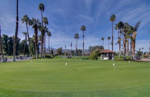 Golf Resort Getaway with Pool Access in Palm Desert - Foto 33