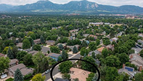 Luxurious 4BR Retreat - Pool Table & Chic Amenities - Foto 5