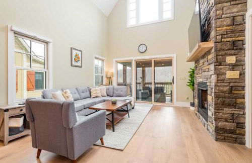 Game Room and Wraparound Decks Cullowhee Home! - Foto 4