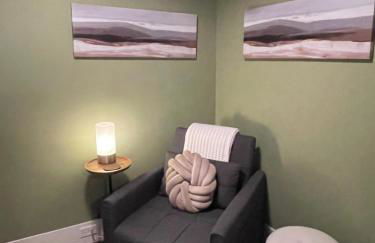 Riverside Retreat - Photo 16