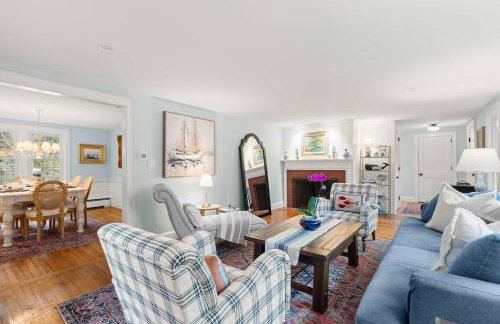 Game Room Central AC 4 mins to Craigville Beach - Photo 7