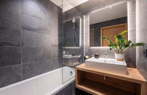 New - Central - South-facing Terrace - Mountain View - Foto 11