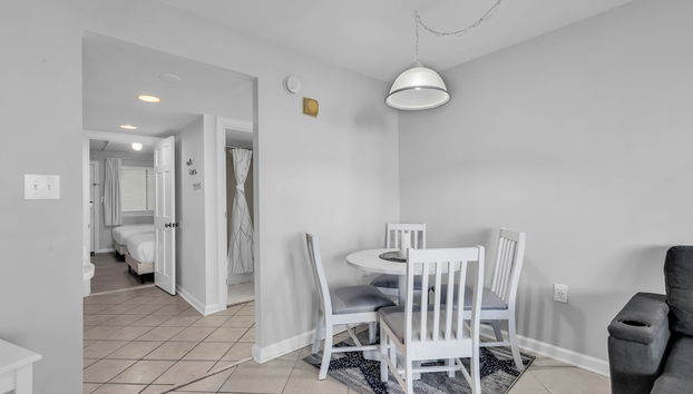 Bluewater Resort 720 - Foto 5, Servicio de comidas en la habitación