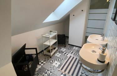 Appartement hyper centre cathédrale avec parking gratuit - Foto 8