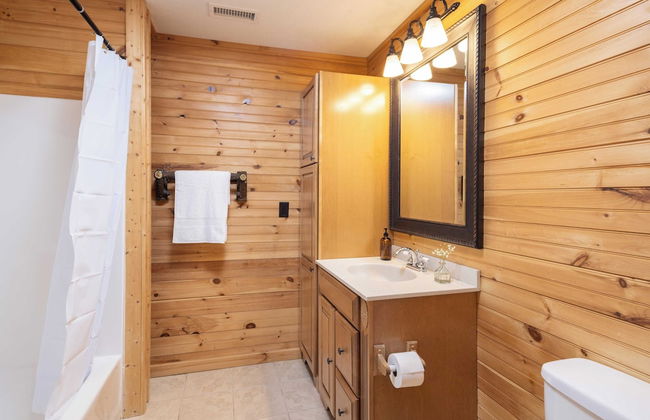 Leyland by Avantstay Cabin Mansion w/ Views - Foto 36