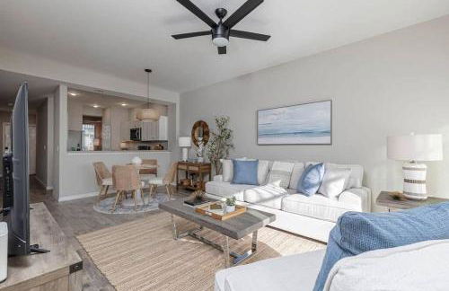 Rare New 2 bed 2 bath Golf View in Naples - Foto 12