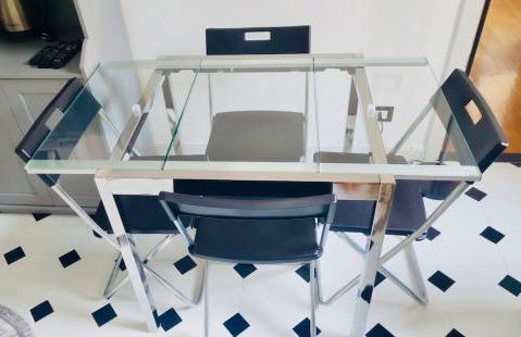 Cozy 2 bedroom flat 5 minutes walk from station - Foto 8